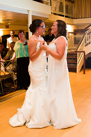 0434-KarenErinWedding8831