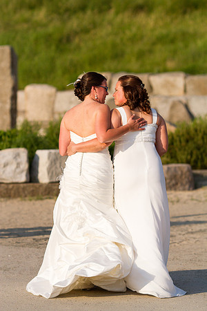 0283-KarenErinWedding8780