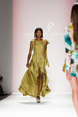 159-Noon-by-Noor-spring-2013-Vail-Fucci-Kryolan-fashion-week-1579989