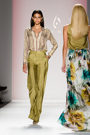 132-Noon-by-Noor-spring-2013-Vail-Fucci-Kryolan-fashion-week-1309921