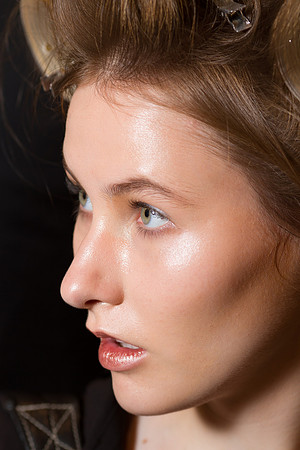 055-Noon-by-Noor-spring-2013-Vail-Fucci-Kryolan-fashion-week-0549652