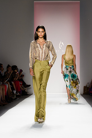 134-Noon-by-Noor-spring-2013-Vail-Fucci-Kryolan-fashion-week-1329925