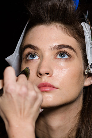 038-Noon-by-Noor-spring-2013-Vail-Fucci-Kryolan-fashion-week-0389622