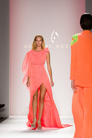 229-Noon-by-Noor-spring-2013-Vail-Fucci-Kryolan-fashion-week-2270235