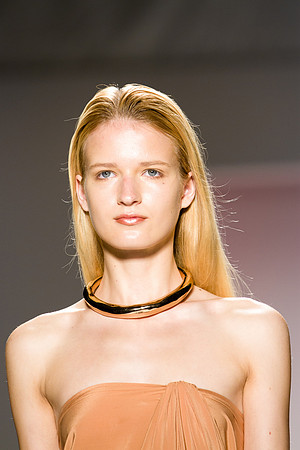 195-Noon-by-Noor-spring-2013-Vail-Fucci-Kryolan-fashion-week-1930126