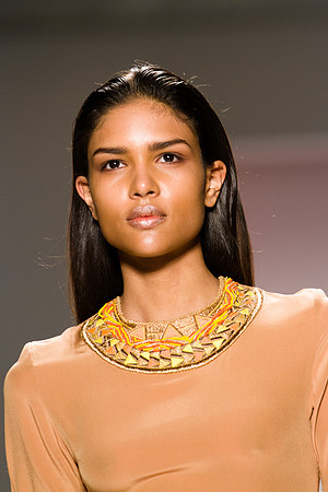 203-Noon-by-Noor-spring-2013-Vail-Fucci-Kryolan-fashion-week-2010151