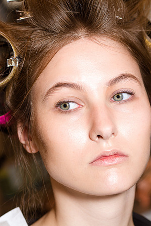 050-Noon-by-Noor-spring-2013-Vail-Fucci-Kryolan-fashion-week-0499640