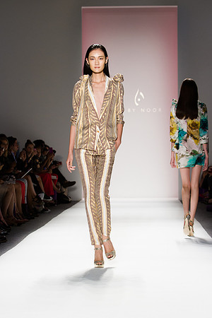 146-Noon-by-Noor-spring-2013-Vail-Fucci-Kryolan-fashion-week-1449951