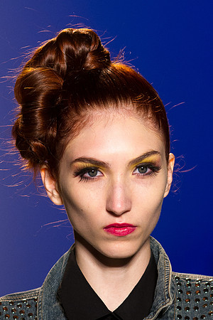 061-Joanna-Mastroianni-spring-2013-Vail-Fucci-Kryolan-fashion-week-0590542