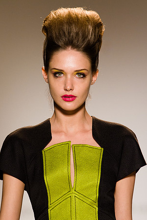 113-Joanna-Mastroianni-spring-2013-Vail-Fucci-Kryolan-fashion-week-1100771