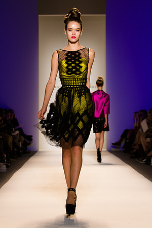 222-Joanna-Mastroianni-spring-2013-Vail-Fucci-Kryolan-fashion-week-2181135