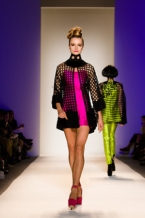 239-Joanna-Mastroianni-spring-2013-Vail-Fucci-Kryolan-fashion-week-2351177
