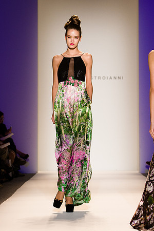 287-Joanna-Mastroianni-spring-2013-Vail-Fucci-Kryolan-fashion-week-2831332