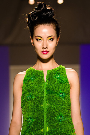 161-Joanna-Mastroianni-spring-2013-Vail-Fucci-Kryolan-fashion-week-1570936