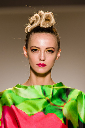 109-Joanna-Mastroianni-spring-2013-Vail-Fucci-Kryolan-fashion-week-1060755
