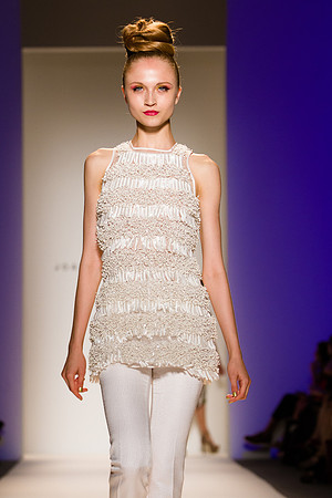 175-Joanna-Mastroianni-spring-2013-Vail-Fucci-Kryolan-fashion-week-1710988