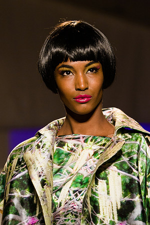 101-Joanna-Mastroianni-spring-2013-Vail-Fucci-Kryolan-fashion-week-0980728