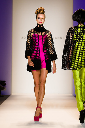 238-Joanna-Mastroianni-spring-2013-Vail-Fucci-Kryolan-fashion-week-2341173