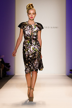 168-Joanna-Mastroianni-spring-2013-Vail-Fucci-Kryolan-fashion-week-1640962