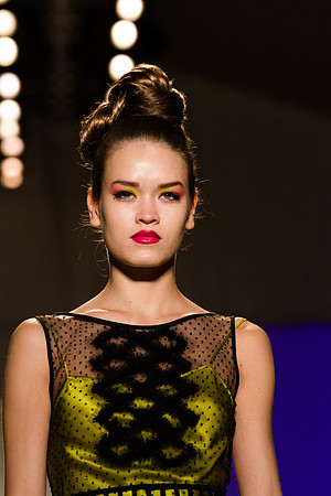 225-Joanna-Mastroianni-spring-2013-Vail-Fucci-Kryolan-fashion-week-2211138