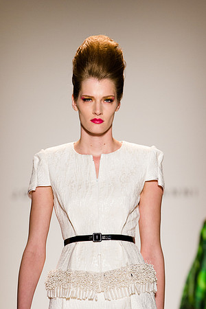 157-Joanna-Mastroianni-spring-2013-Vail-Fucci-Kryolan-fashion-week-1530913