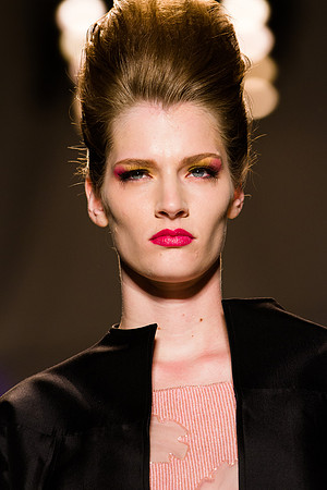 259-Joanna-Mastroianni-spring-2013-Vail-Fucci-Kryolan-fashion-week-2551244