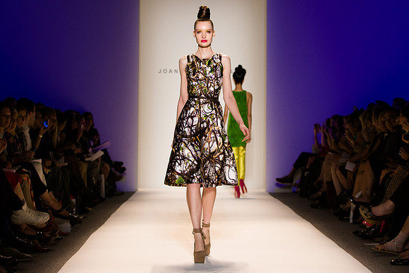 164-Joanna-Mastroianni-spring-2013-Vail-Fucci-Kryolan-fashion-week-1600948