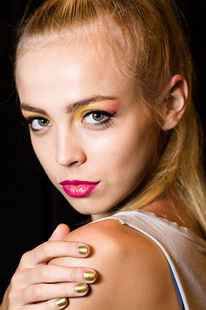 038-Joanna-Mastroianni-spring-2013-Vail-Fucci-Kryolan-fashion-week-0380454