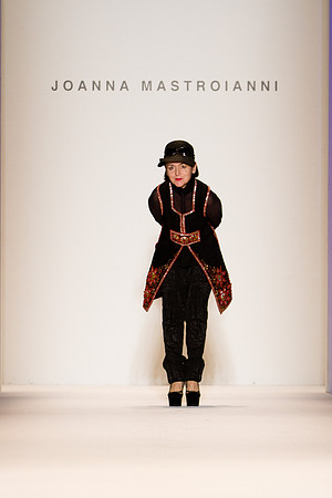 319-Joanna-Mastroianni-spring-2013-Vail-Fucci-Kryolan-fashion-week-3159999