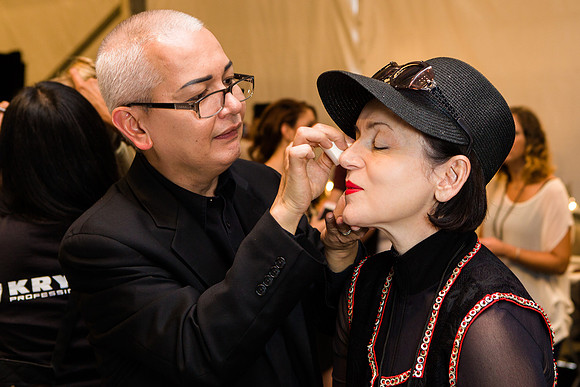 013-Joanna-Mastroianni-spring-2013-Vail-Fucci-Kryolan-fashion-week-0130387-2