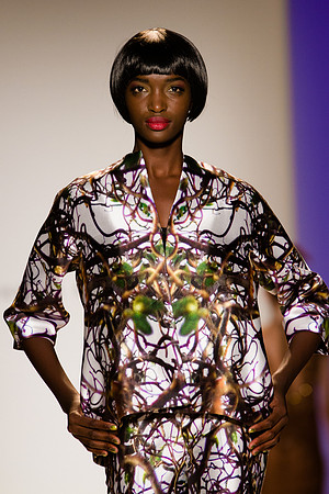 182-Joanna-Mastroianni-spring-2013-Vail-Fucci-Kryolan-fashion-week-1781013