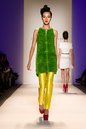 159-Joanna-Mastroianni-spring-2013-Vail-Fucci-Kryolan-fashion-week-1550930