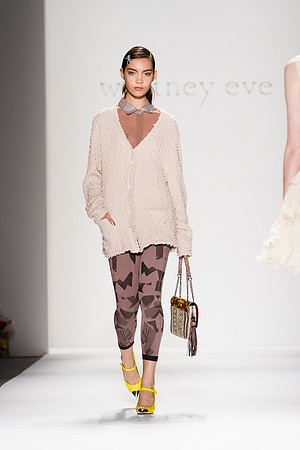 298-Whitney-Eve-Kryolan-Vail-Fucci-2981002