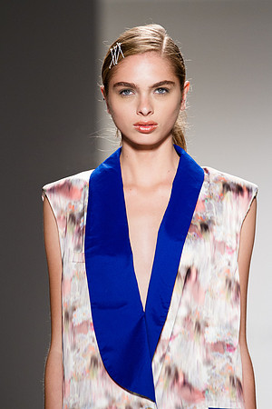 260-Whitney-Eve-Kryolan-Vail-Fucci-2600883