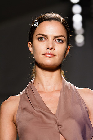 330-Whitney-Eve-Kryolan-Vail-Fucci-3301098