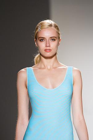 272-Whitney-Eve-Kryolan-Vail-Fucci-2720919