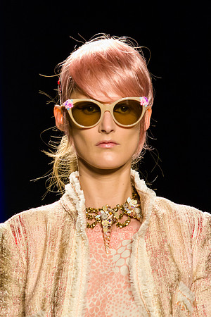 070-Anna-Sui-Spring-2013-Vail-Fucci-0701651