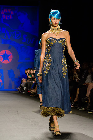 134-Anna-Sui-Spring-2013-Vail-Fucci-1341910