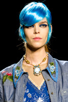 020-Anna-Sui-Spring-2013-Vail-Fucci-0201441
