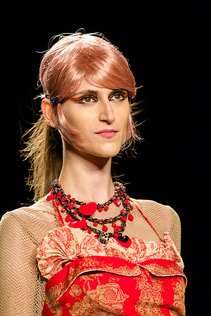121-Anna-Sui-Spring-2013-Vail-Fucci-1211850
