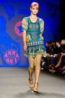 016-Anna-Sui-Spring-2013-Vail-Fucci-0161418