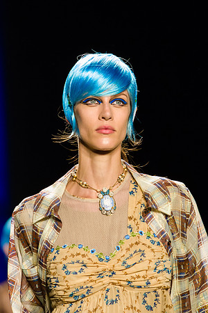 025-Anna-Sui-Spring-2013-Vail-Fucci-0251467