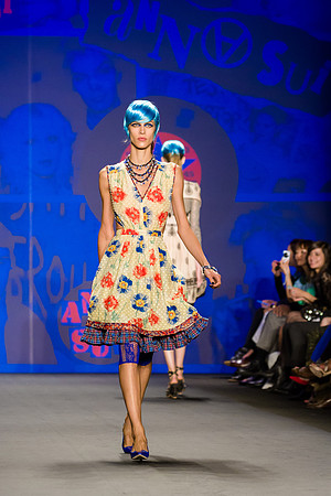 100-Anna-Sui-Spring-2013-Vail-Fucci-1001772