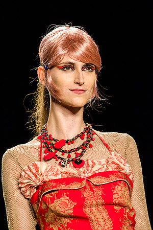 120-Anna-Sui-Spring-2013-Vail-Fucci-1201848