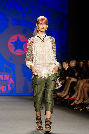 048-Anna-Sui-Spring-2013-Vail-Fucci-0481554