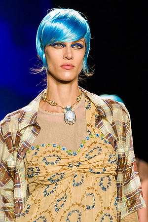 024-Anna-Sui-Spring-2013-Vail-Fucci-0241465