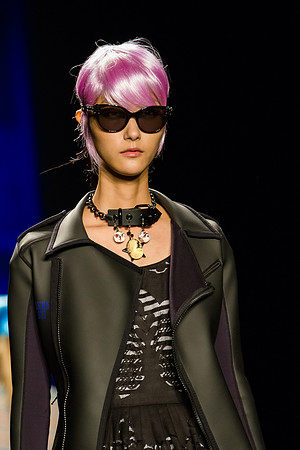 064-Anna-Sui-Spring-2013-Vail-Fucci-0641623