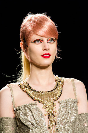 099-Anna-Sui-Spring-2013-Vail-Fucci-0991765
