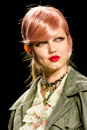 042-Anna-Sui-Spring-2013-Vail-Fucci-0421529