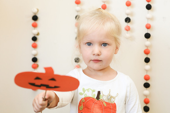 055-halloween-walnut-park-toddler-5834-2